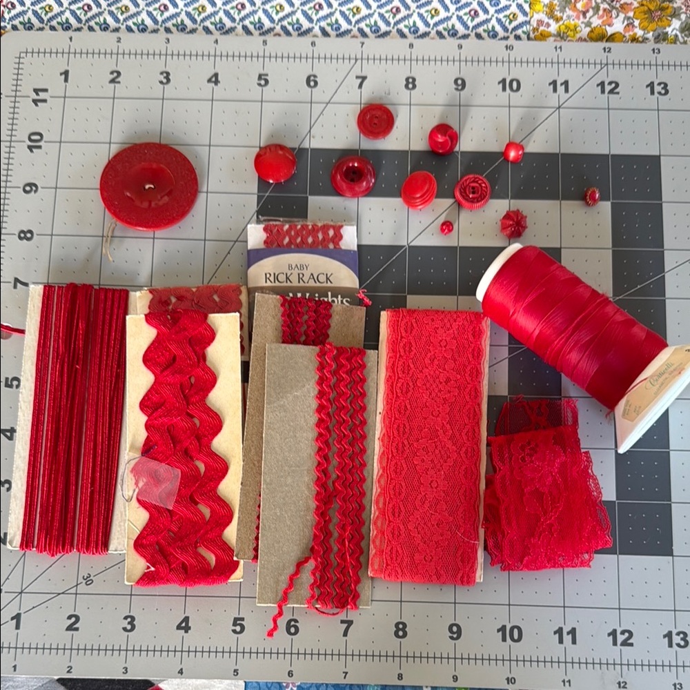 Vintage Red Sewing Trim & Button Lot – Rick Rack, Lace, Buttons, Thread